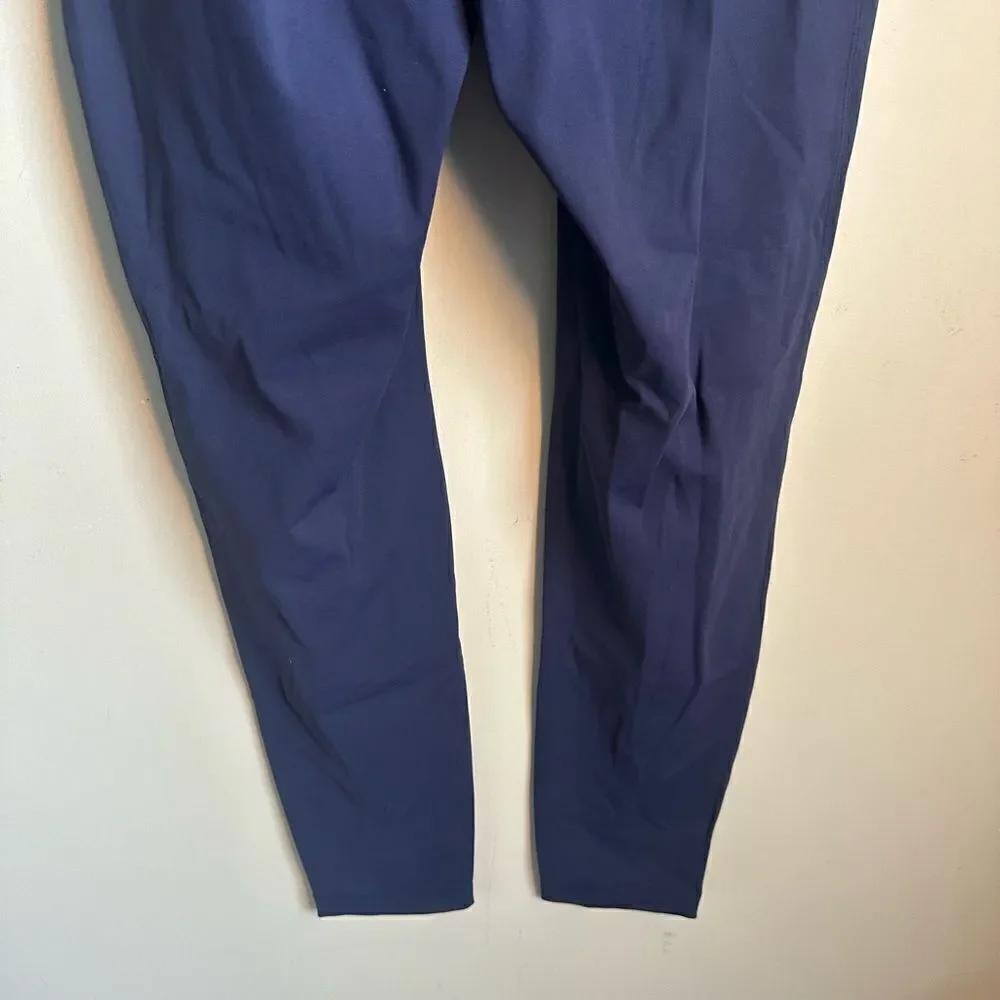 Lululemon Women’s Athletic Jogger Pants 6
